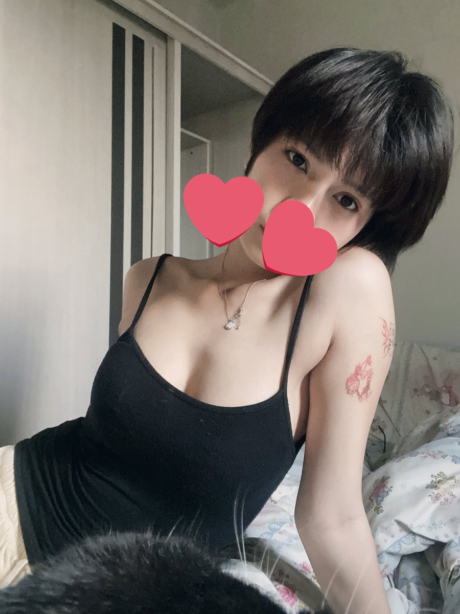 minimini tweet media