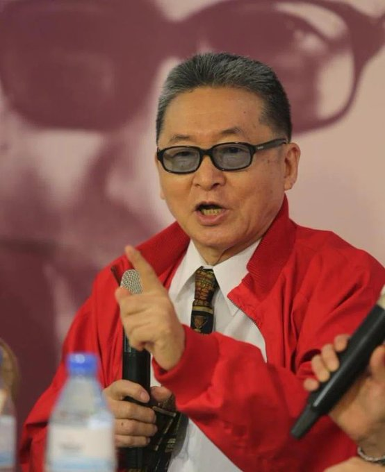 0xLaochen tweet media