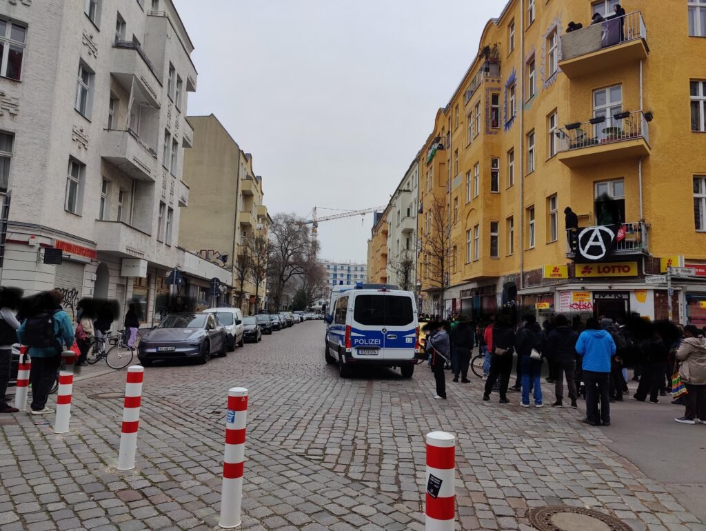 Statement from one anarchist:
infoladenscherer8.noblogs.org/post/2026/03/2…