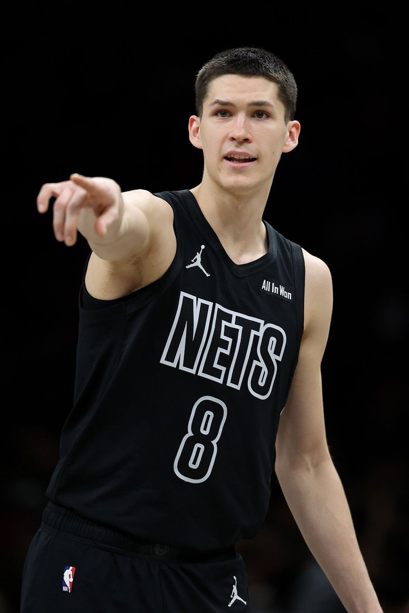 gaffer ‘burt tweet media