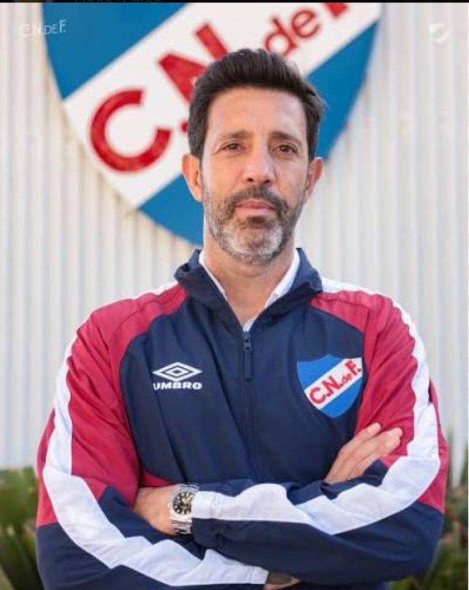 Cacho con C tweet media