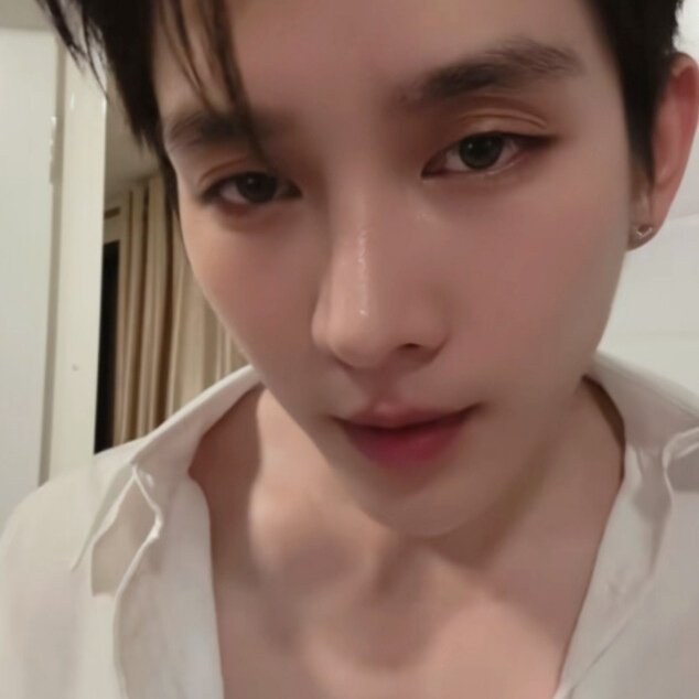 ไม่ได้พิศวาสหรอกแฟนเก่าอะ แต่โทรมาก็รับ ทักมาก็ตอบครับ