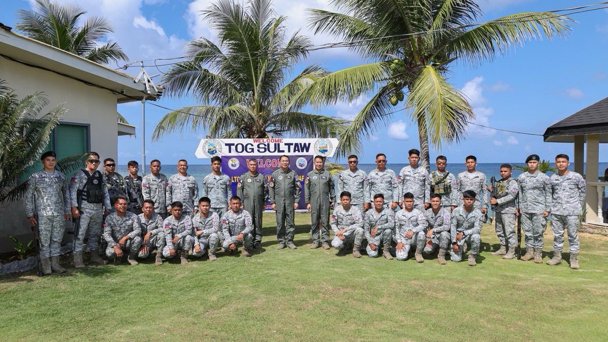 Philippine Air Force tweet media