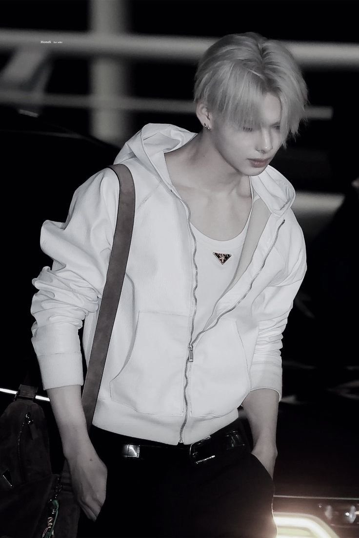 mini 𐔌՞. .՞𐦯 tweet media