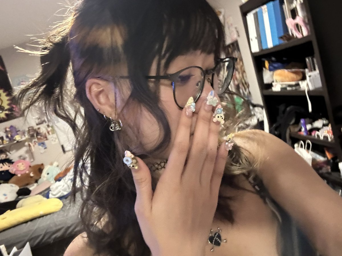 semen god king tweet media