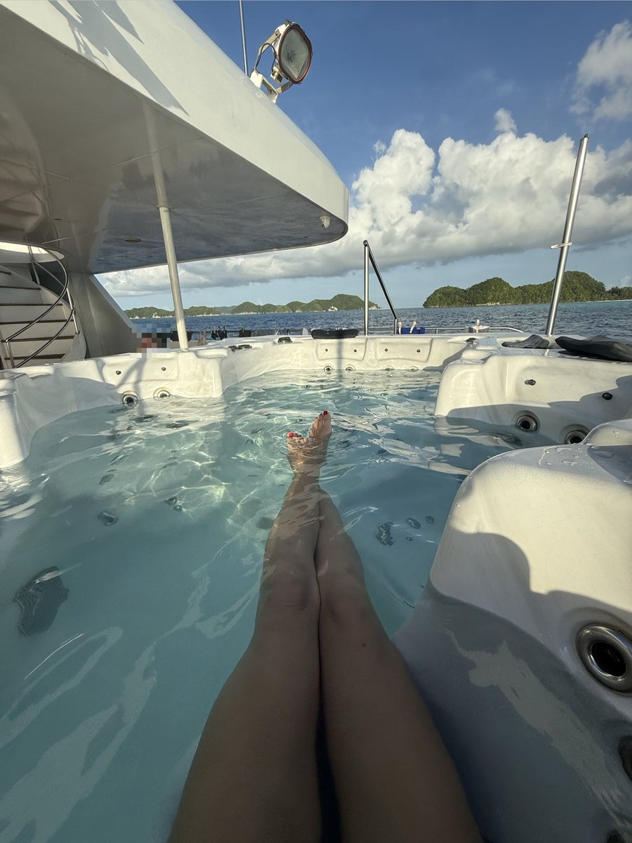 Olivia May ✨ tweet media