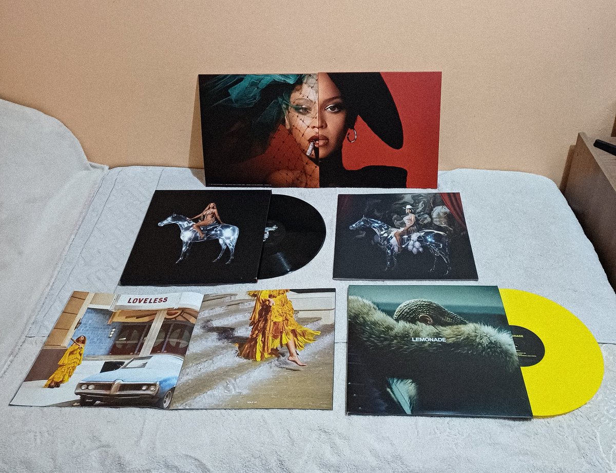 june 𐚁 tweet media