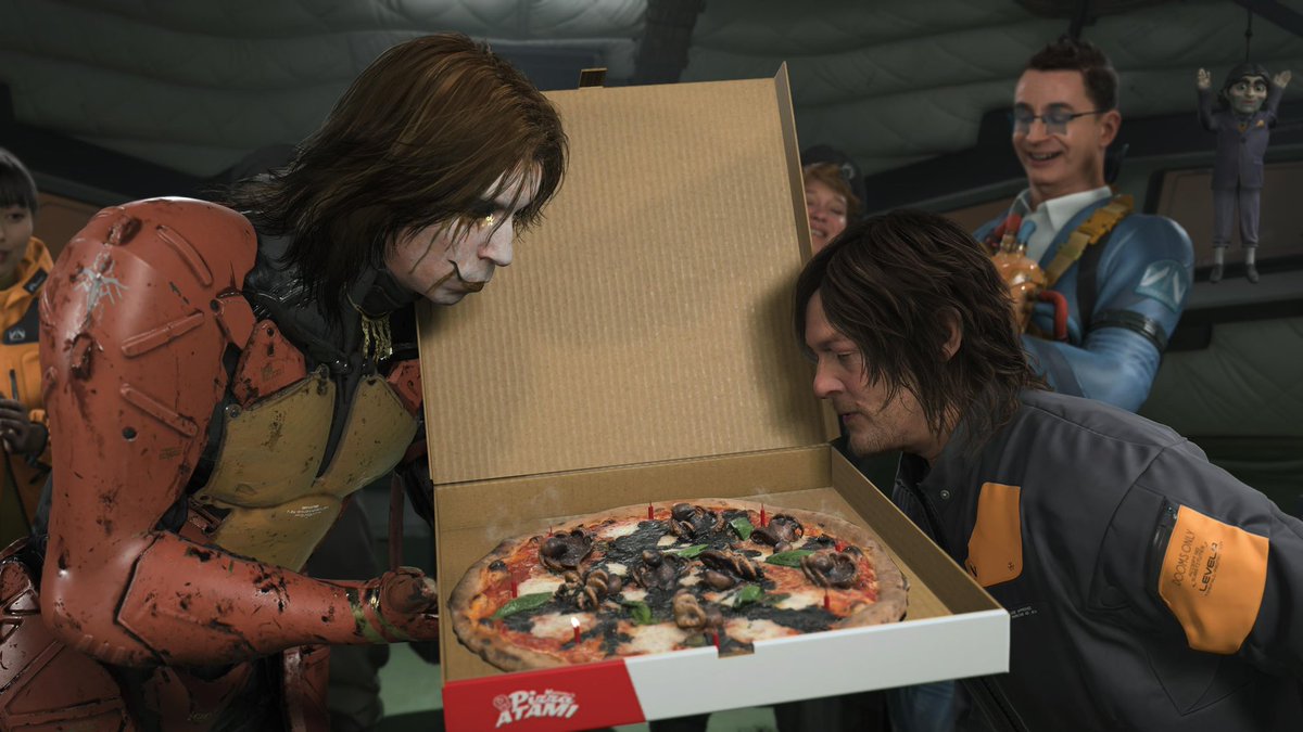 さとは tweet media