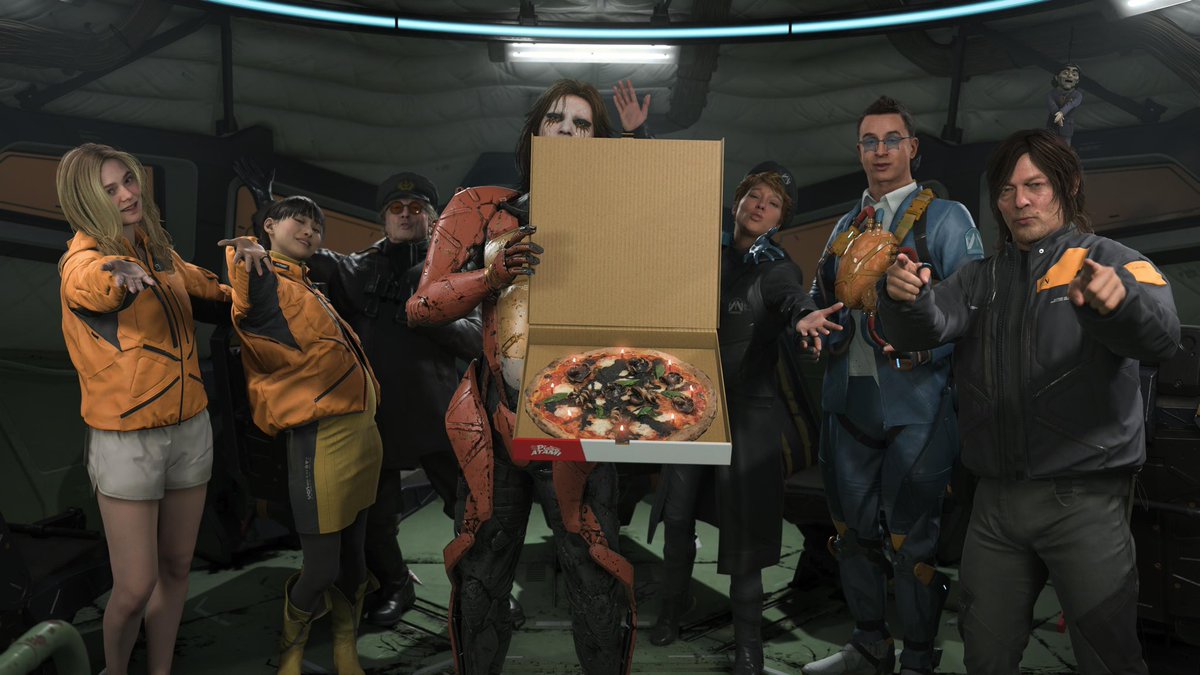 さとは tweet media