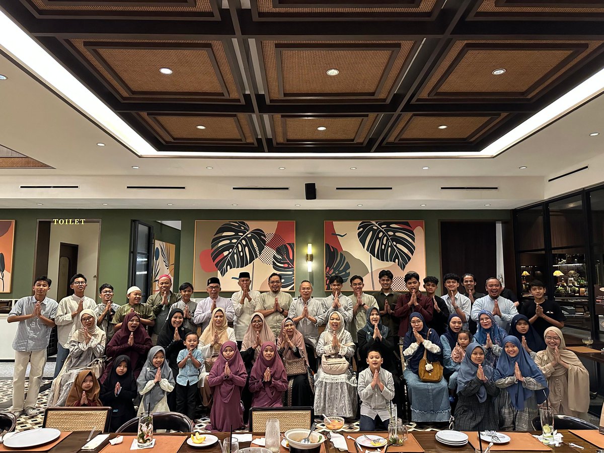 cokangs_'s tweet photo. Eid 🙏 https://t.co/x6bkBQYQOx