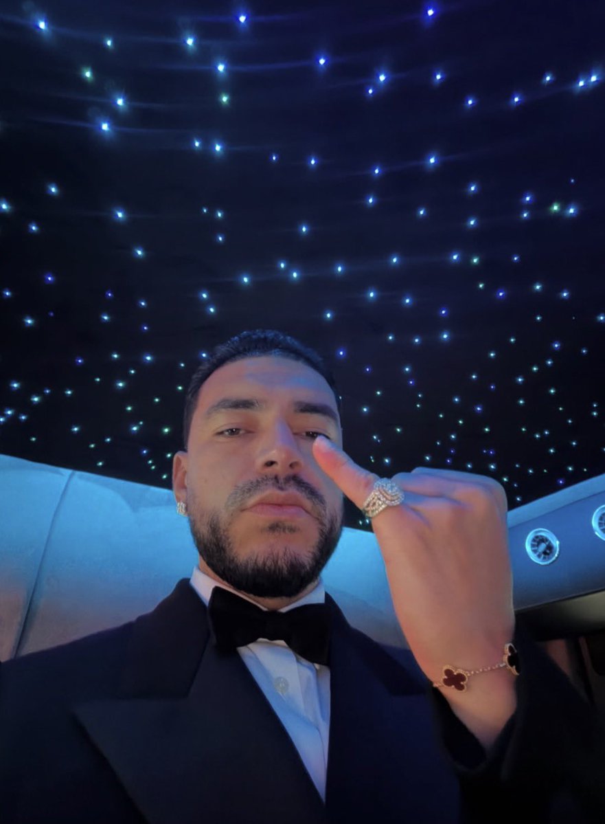 𝙹𝚘𝚜𝚑 ⋆♱ tweet media