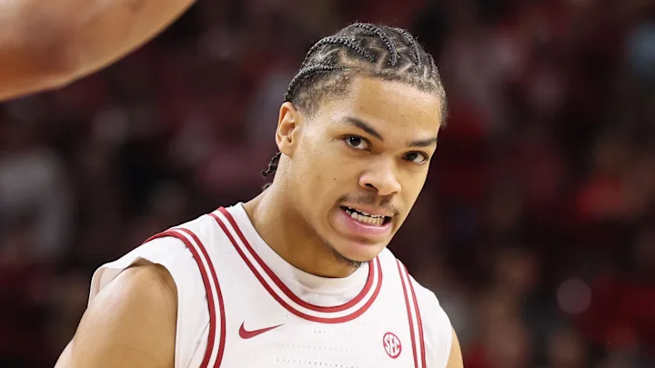 Kings Lead tweet media