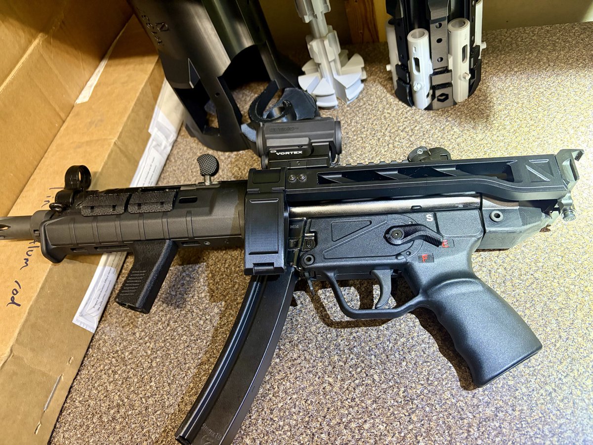 Mephistopheles Simulator tweet media