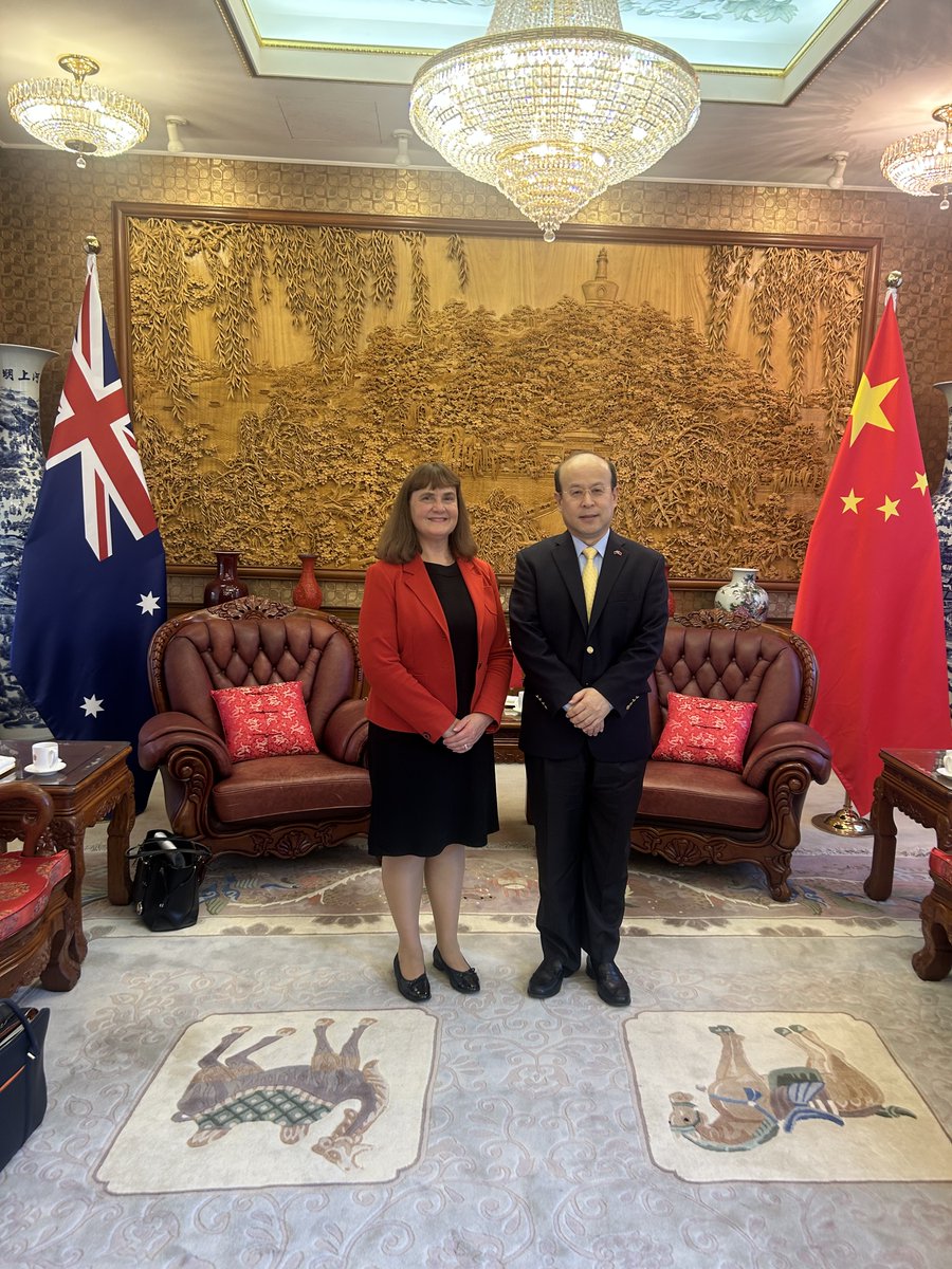 Universities Australia tweet media