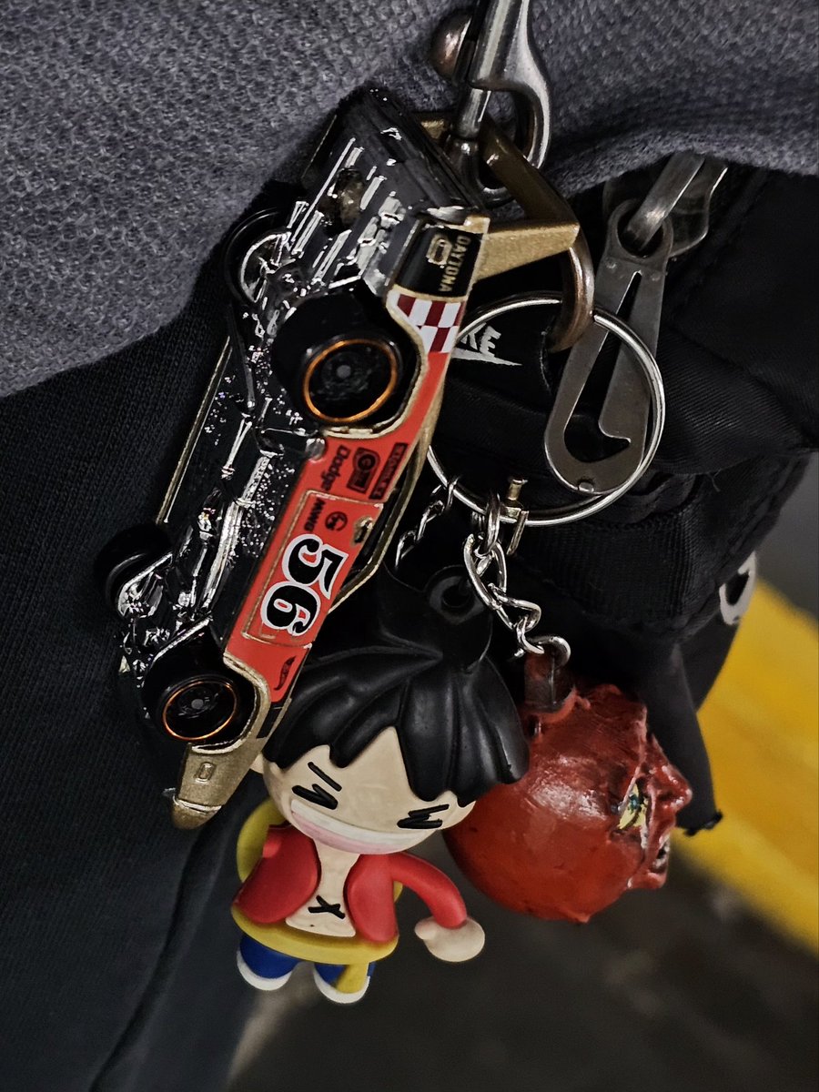 サンテイアゴ tweet media