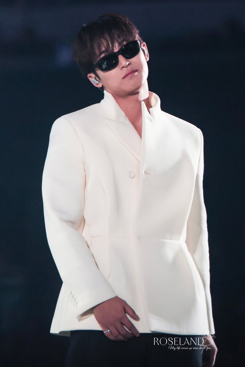 250928 NEW_ in Hong Kong Day2 HD

남편 🤍

#MINGYU #민규 #김민규 
#ミンギュ #金珉奎
#세븐틴 #SEVENTEEN
<a href="/pledis_17/">세븐틴(SEVENTEEN)</a>