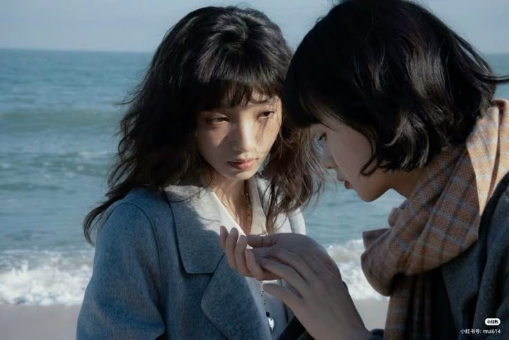 rory !♪🍎 tweet media