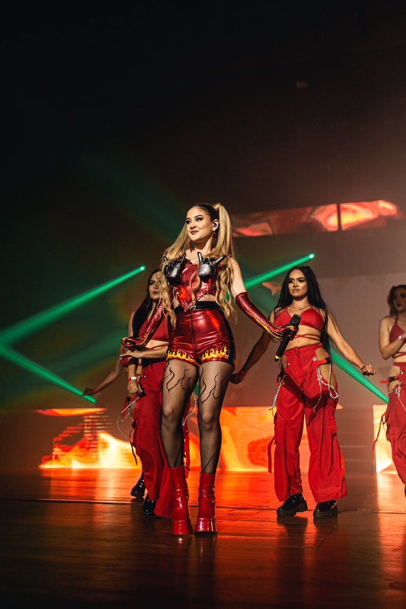 sweet🛸 tweet media