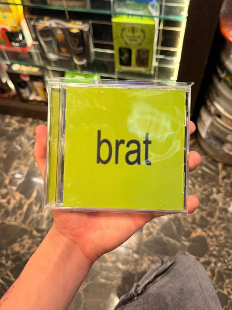 zack 🐲🦇 tweet media