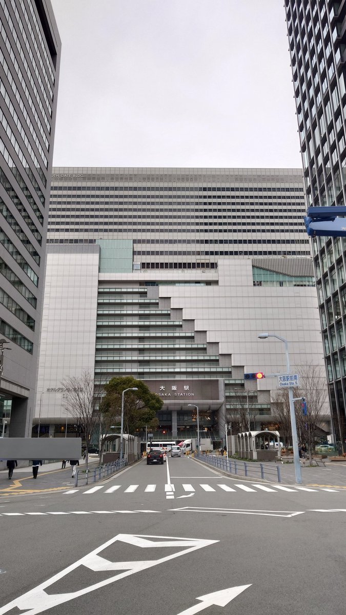 どんナブル tweet media