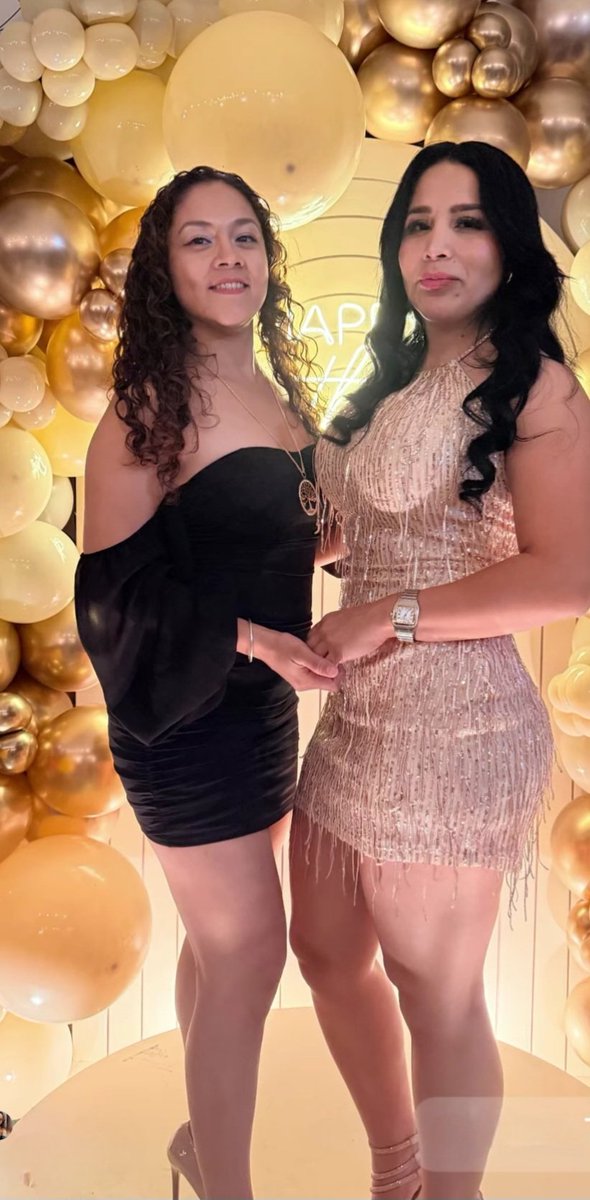 Nuestra belleza 200k💙 tweet media