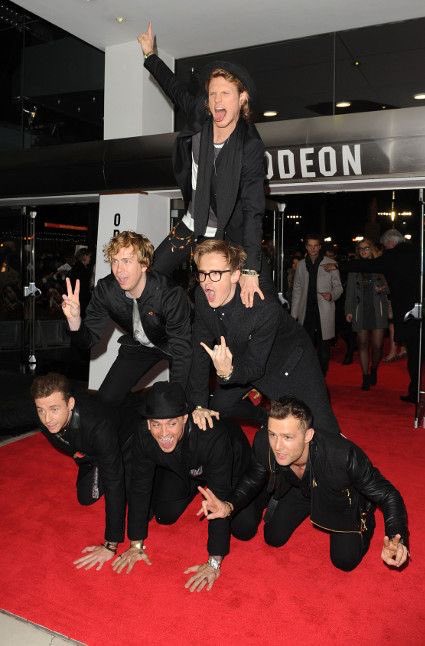 mcflypilled's tweet photo. they never had any reason at all to be doing all this??? #mcbusted https://t.co/C1STe2rtff