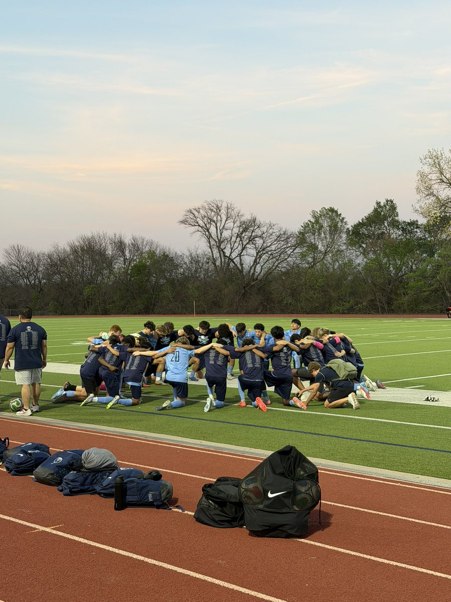 Emerson High School tweet media