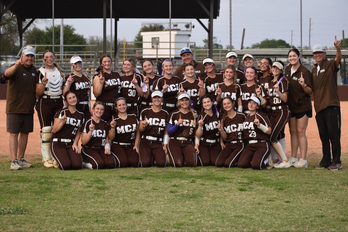 MCA_Cubs_sb's tweet photo. CUBS WIN!! 🐻🥎

Your MCA Cubs are Back-to-Back Undefeated District Champions!

Big night at the plate for @RousselEmri, going 3-for-4 with 2 home runs and 4 RBIs.
Claire Murphy added a clutch 2-run double in the 4th to help spark the offense.

In the circle, @PaigeReuther delivered another complete game performance, earning the win with 6 strikeouts.

2026 District Champs — and we’re not done yet. 💪
@mcacubs @nolaprep @GeauxPrepsLA @CCSprep