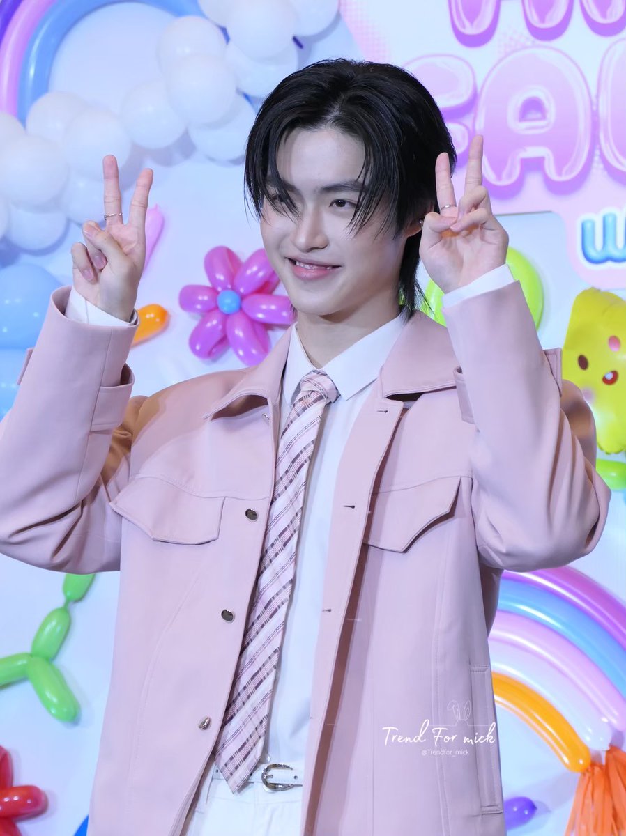 TREND FOR MICK METAS tweet media