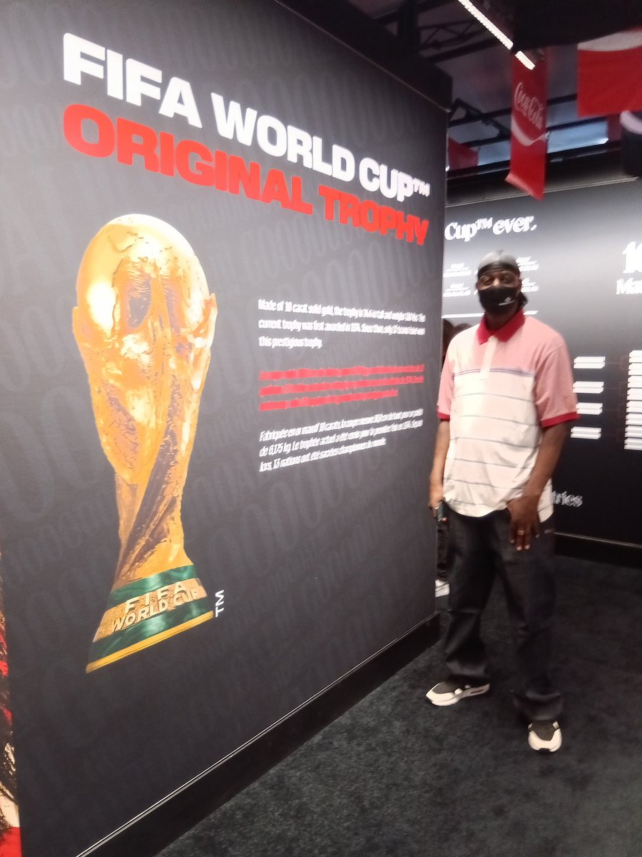 chill_worldwide's tweet photo. {FIFA WORLD CUP ORIGINAL TROPHY} !! ⚽⚽ Courtesy of Worldwide Imagination Photography™ #TEAMIMAGINATIONLLC #SOCCER https://t.co/iPsbegjs6t