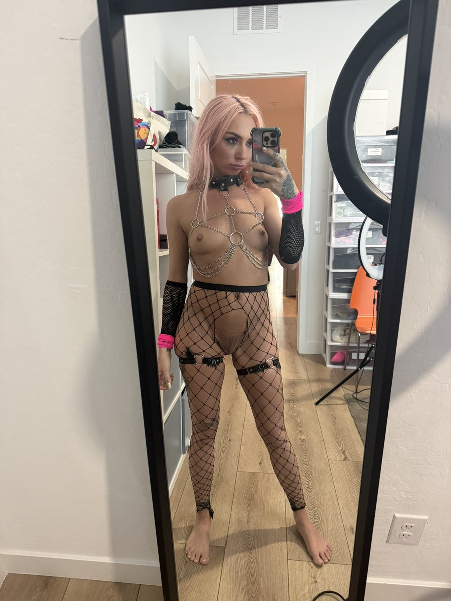 🔥 ℭ𝔥𝔩𝔬𝔢 𝔗𝔢𝔪𝔭𝔩𝔢 👹 tweet media