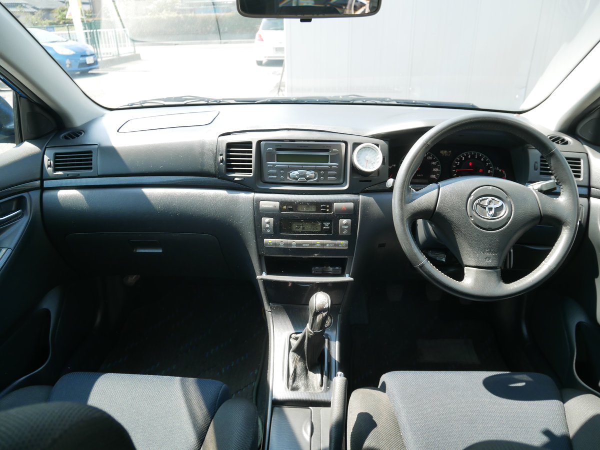 エールート tweet media