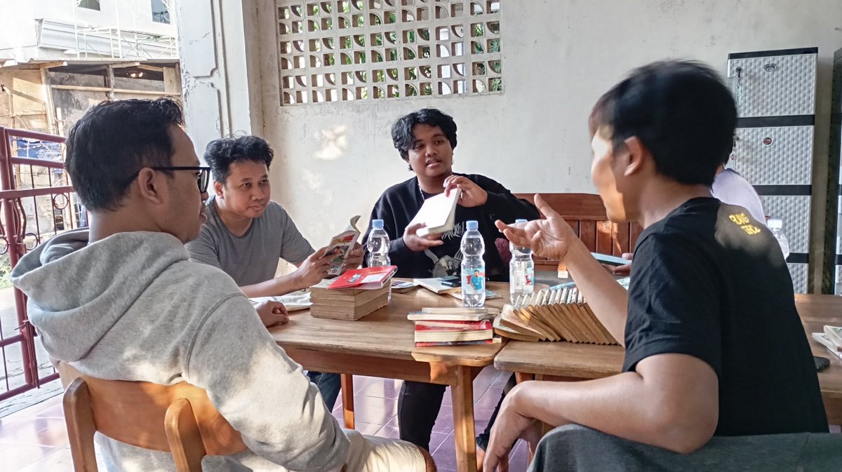 Kanagi Nanas tweet media