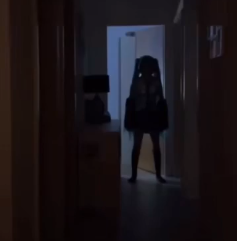 Miku Freestyle 🎮✌️ tweet media