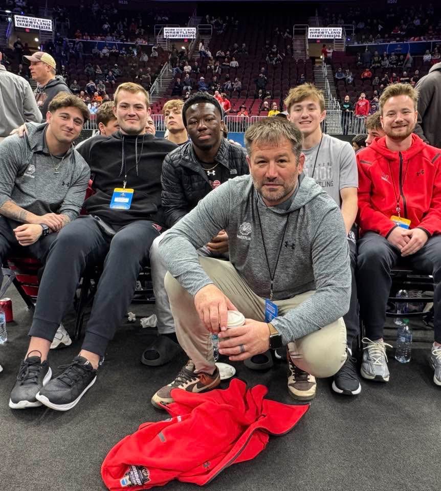 Daniel Elliott tweet media