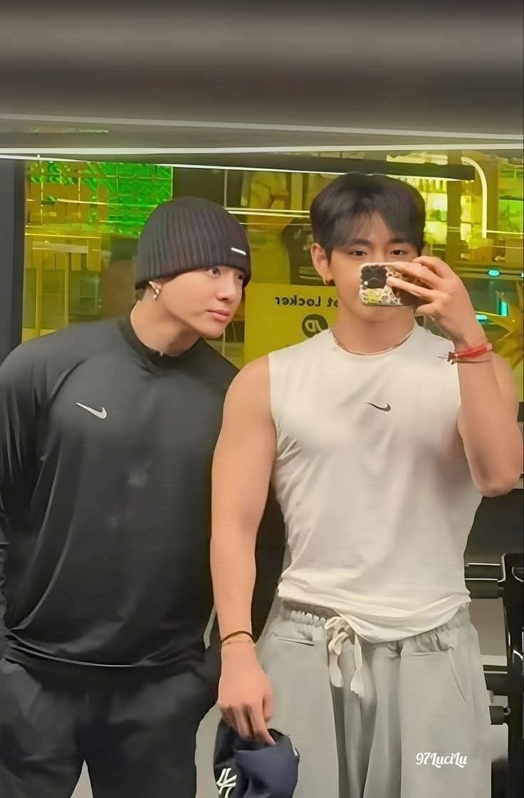 Shv ⁷ ⊙ ⊖ ⊜ tweet media