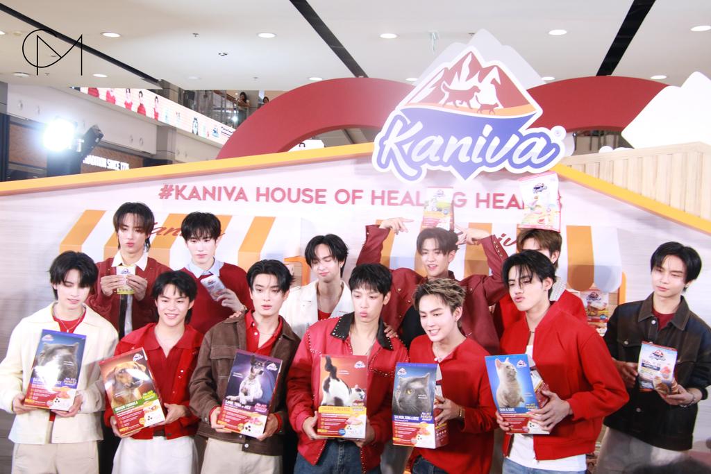 CM2 CONNECT tweet media