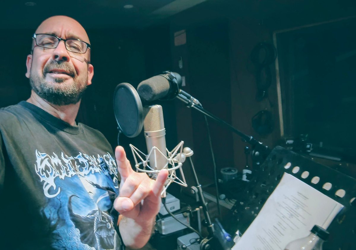 AysenluR tweet media