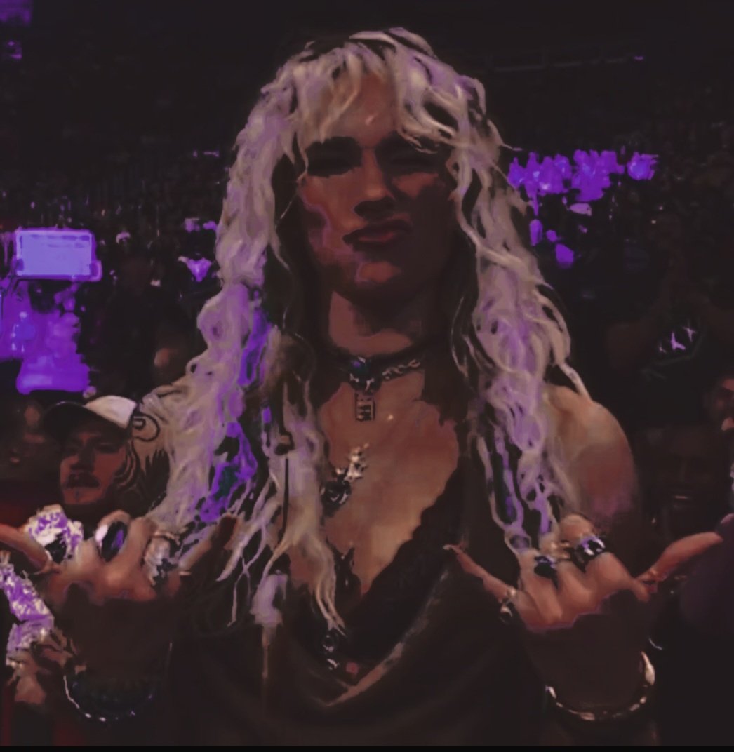 ☆ 𝑺𝒐𝒍 𝑹𝒖𝒄𝒂 . tweet media