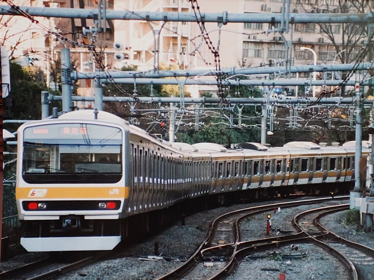 八ミツレモン tweet media