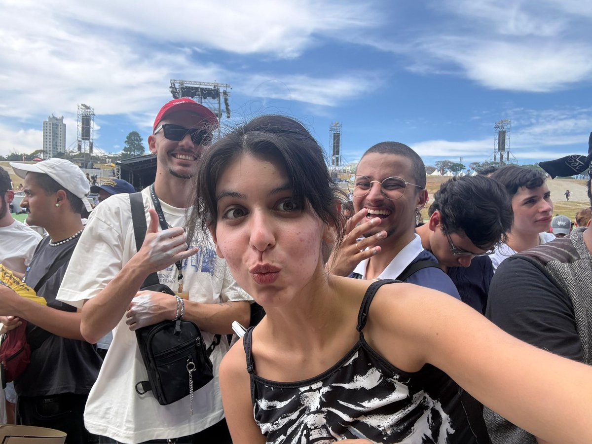 the lover 🧬⛓️ tweet media