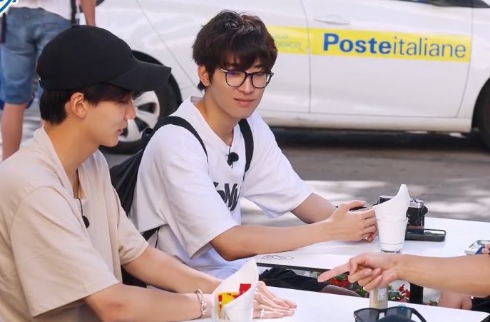 고개 وونيان tweet media