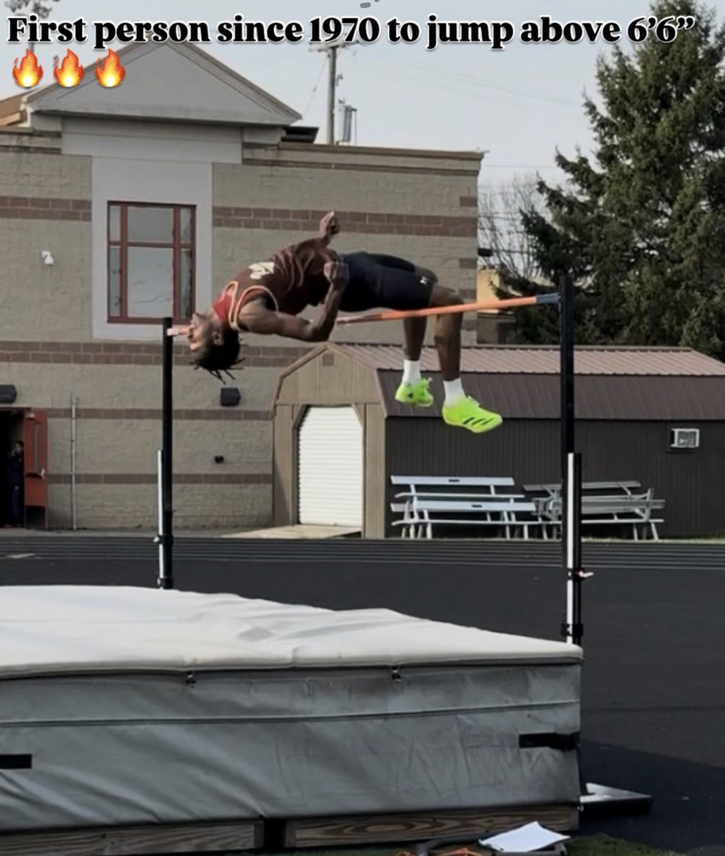 Coach M. Foster tweet media