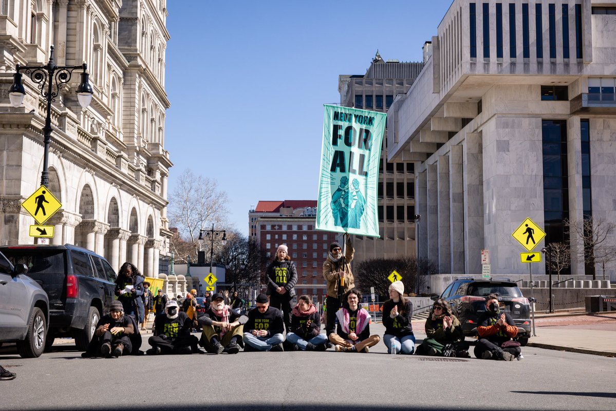 NYC-DSA 🌹 tweet media