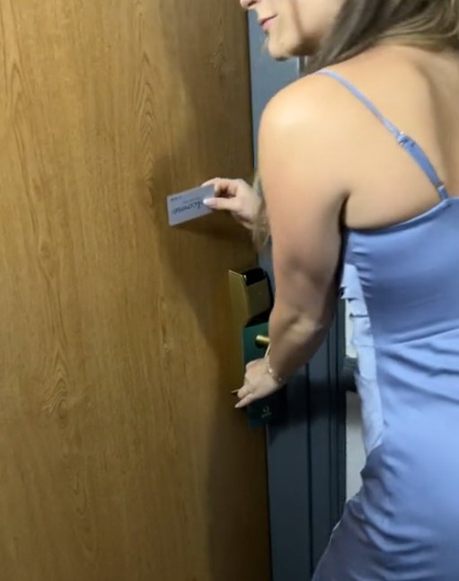 Honey Hot 🌸🔥 tweet media