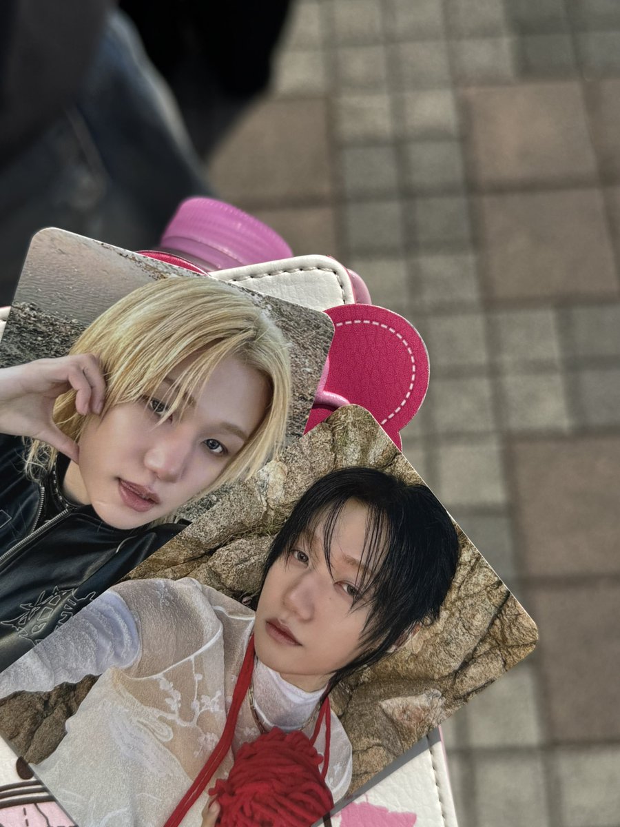 bornvalen's tweet photo. 피원하모니 ena 사녹 공방 포카 교환

저 : 종섭
🧩 : 인탁 https://t.co/Bat0PXaIQY