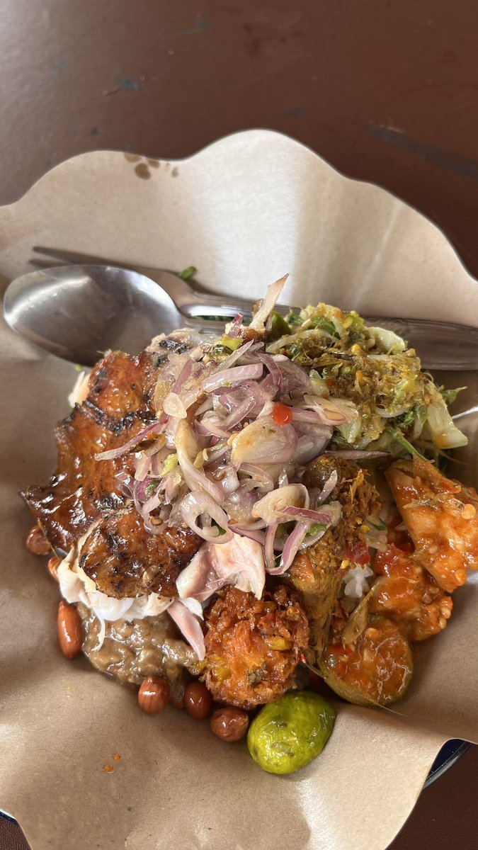 KujiraiReiko tweet media