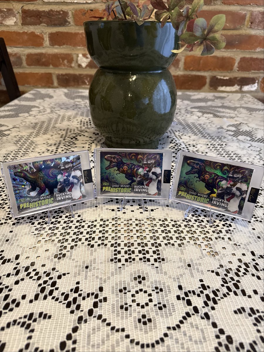 PapaKeiffCards's tweet photo. A few cards that were posted to #EBay today!

#Cards #TheHobby #NewYorkGiants #MalikNabers #Auto #ColorMatch #BuffaloBills #BuckyIrving #TerrelBernard #TampaBay https://t.co/JYhhPSkn6i