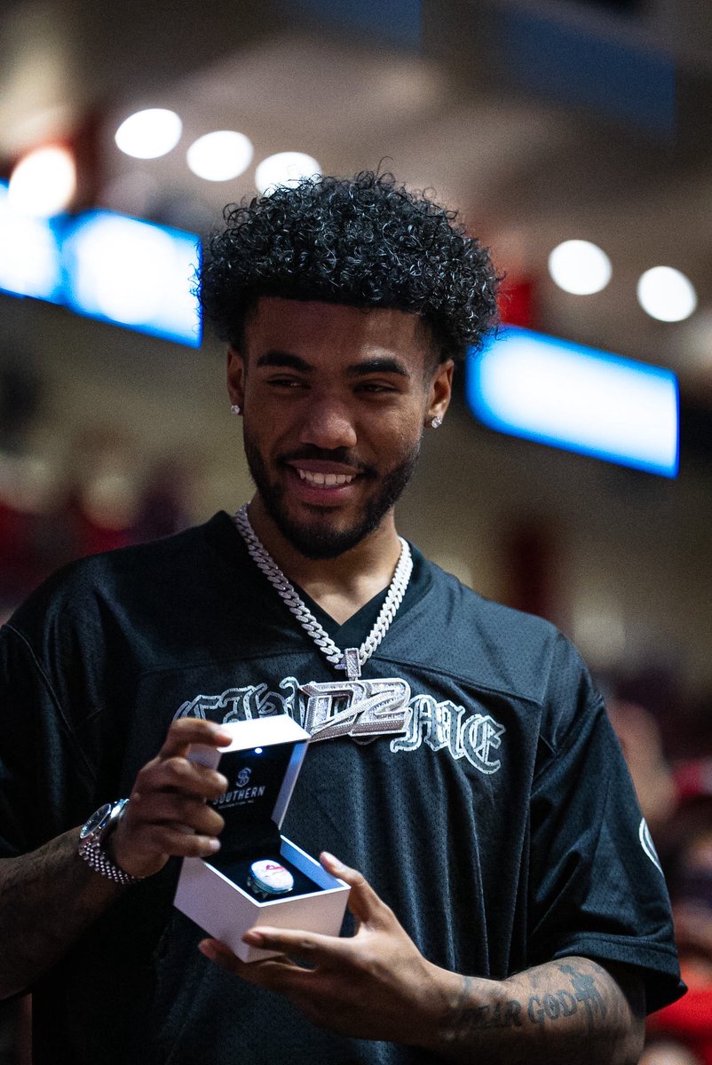 Lobo Basketball tweet media