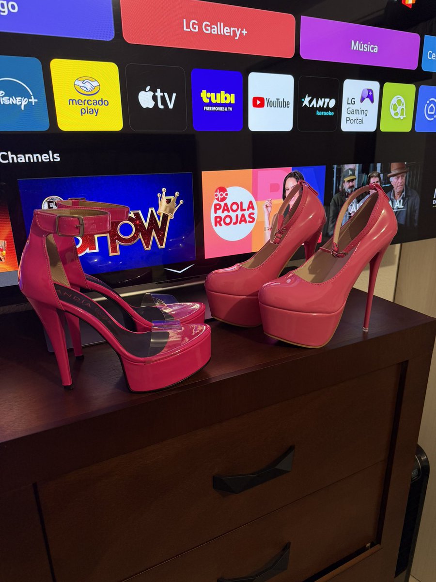 Kary Hotwife 🍒♠️ tweet media